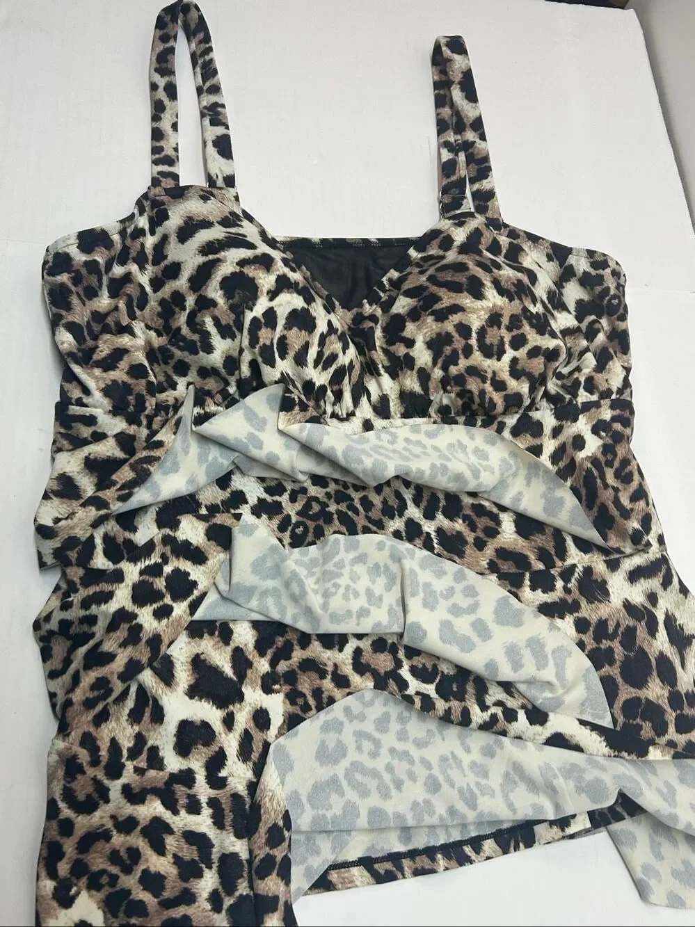 Tiered Ruffle Leopard Print Tankini Top Only Adjustable Straps Women’s Size 18W